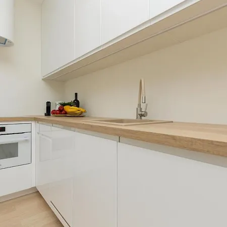 Woronicza Office By Renters *