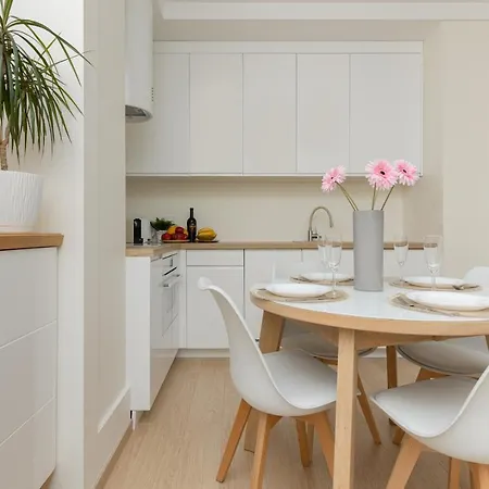 Woronicza Office By Renters *